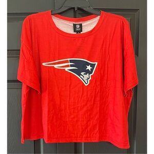FOCO Women's NFL Team Logo Ladies Fashion Shirt